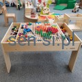 Drewniany Stół Edukacyjny +akcesoria